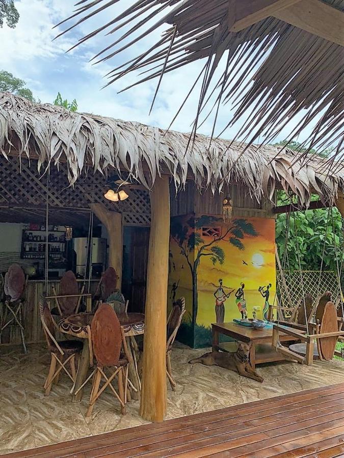 Casa Mambo Panzió Cahuita Kültér fotó
